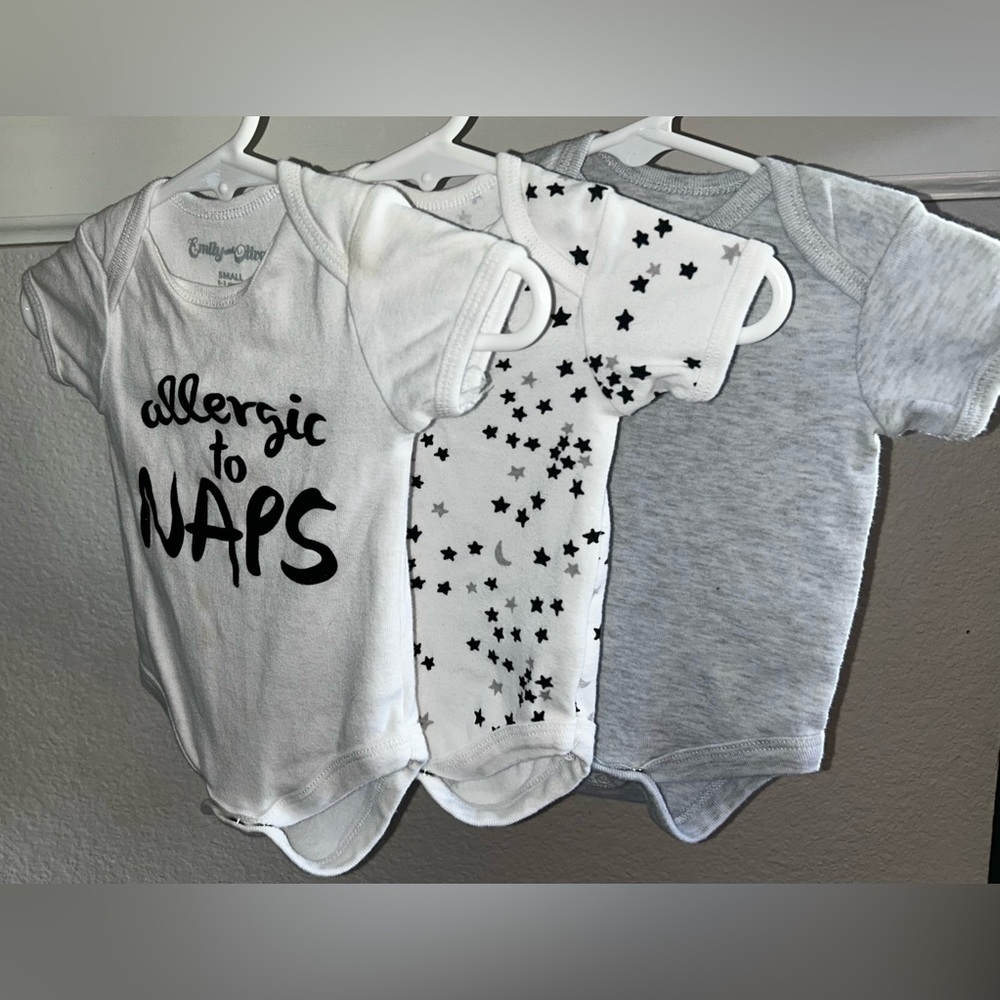 Set of 3 Emily & Oliver onesies